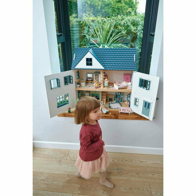 Dovetail Dollhouse - FAO Schwarz