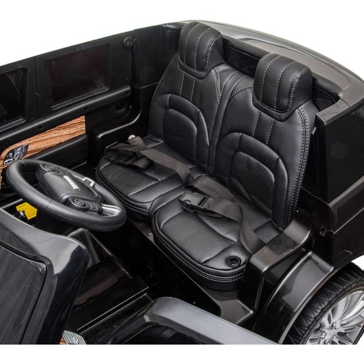24V Range Rover HSE 2 Seater Ride on - FAO Schwarz