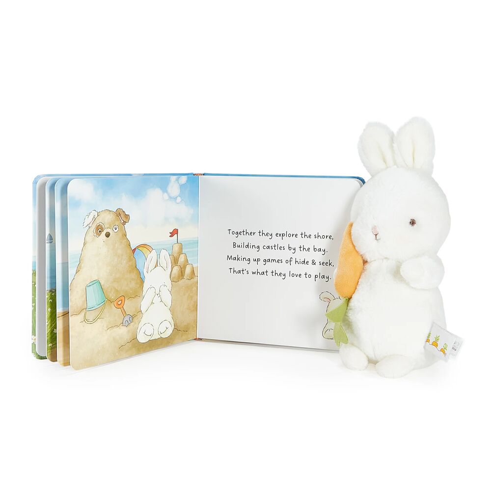 Cricket Island Bud Book Bundle - FAO Schwarz