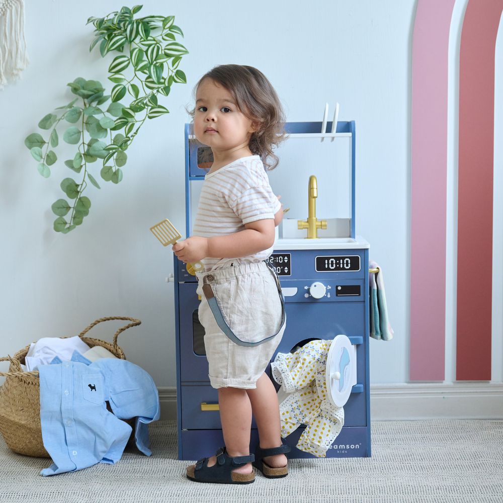 Little Chef Lake Tahoe Wooden Play Kitchen Washer & Mini Garden - FAO Schwarz