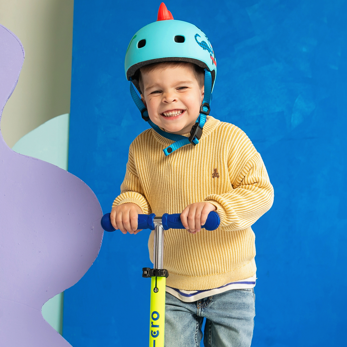 Mini Deluxe Foldable LED Scooter - FAO Schwarz