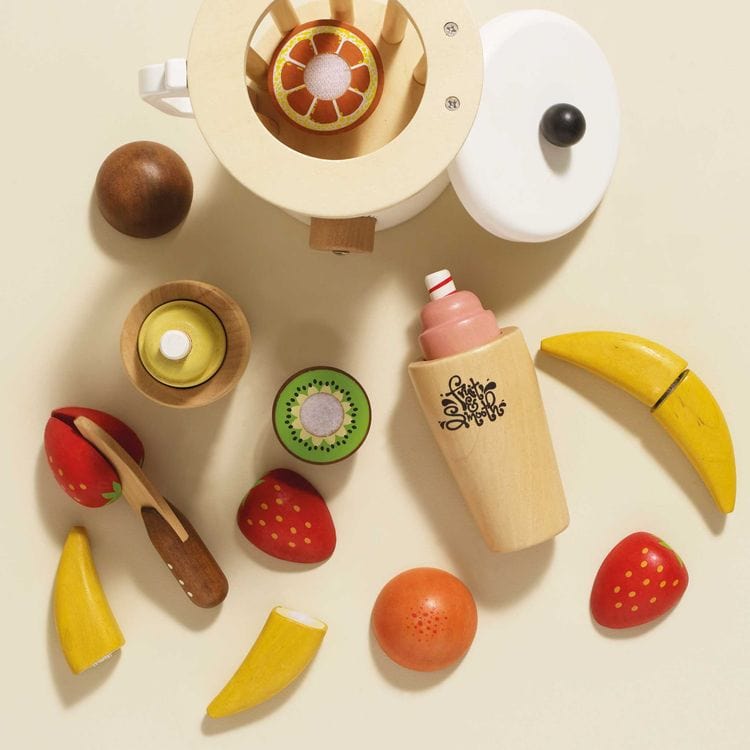Fruit & Smoothie Blender Set – 20 Pieces - FAO Schwarz