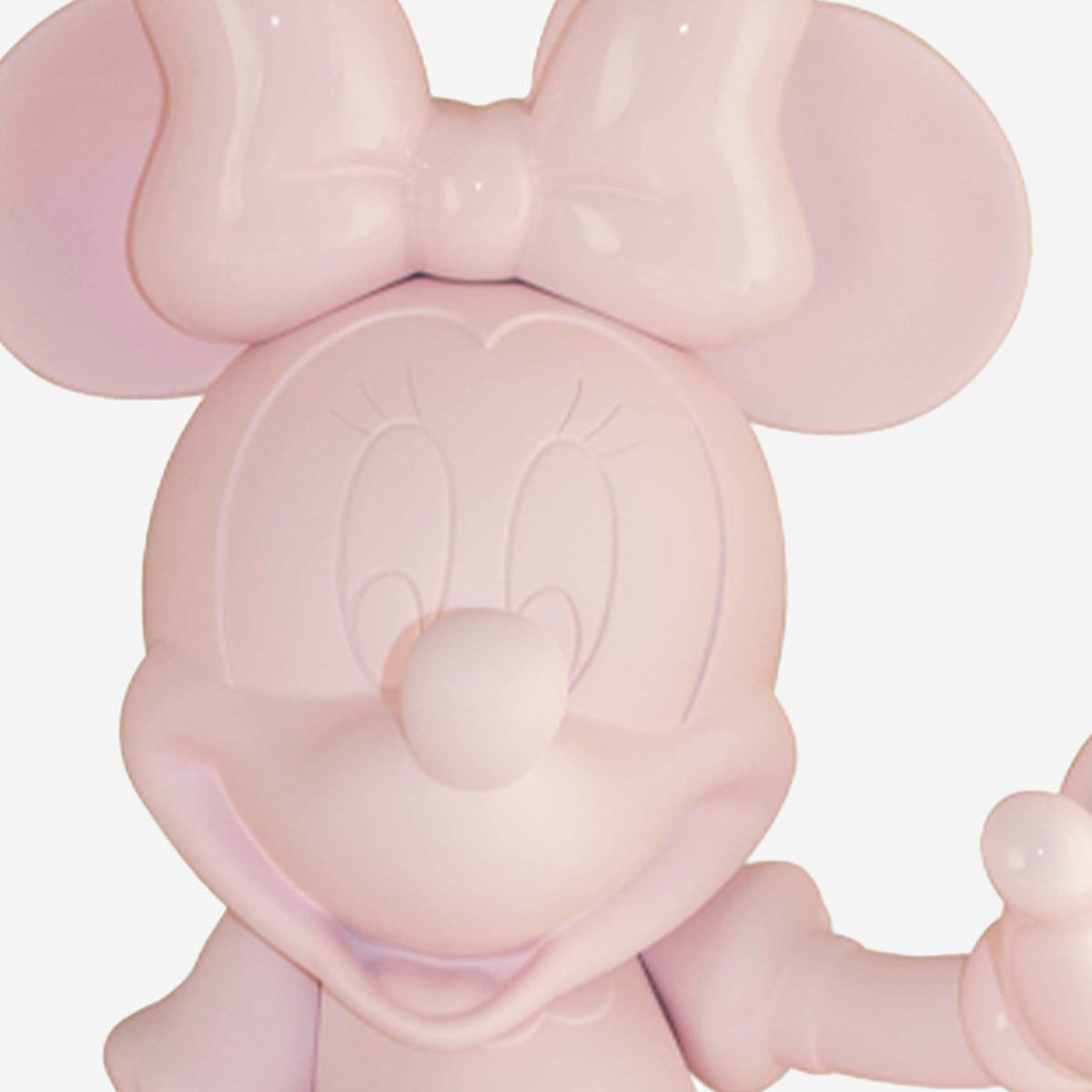 Minnie Mouse Figure Pastel Pink – 24.4″ - FAO Schwarz