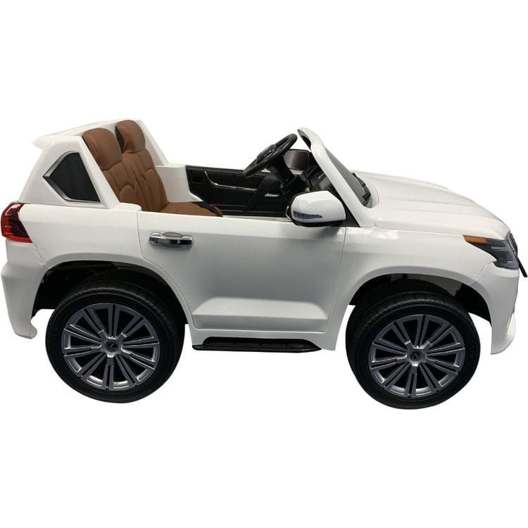 Lexus LX-570 Ride-On Car – White - FAO Schwarz