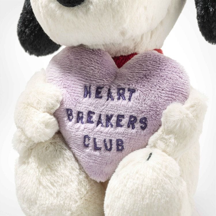 Snoopy Heartbreakers Club - FAO Schwarz