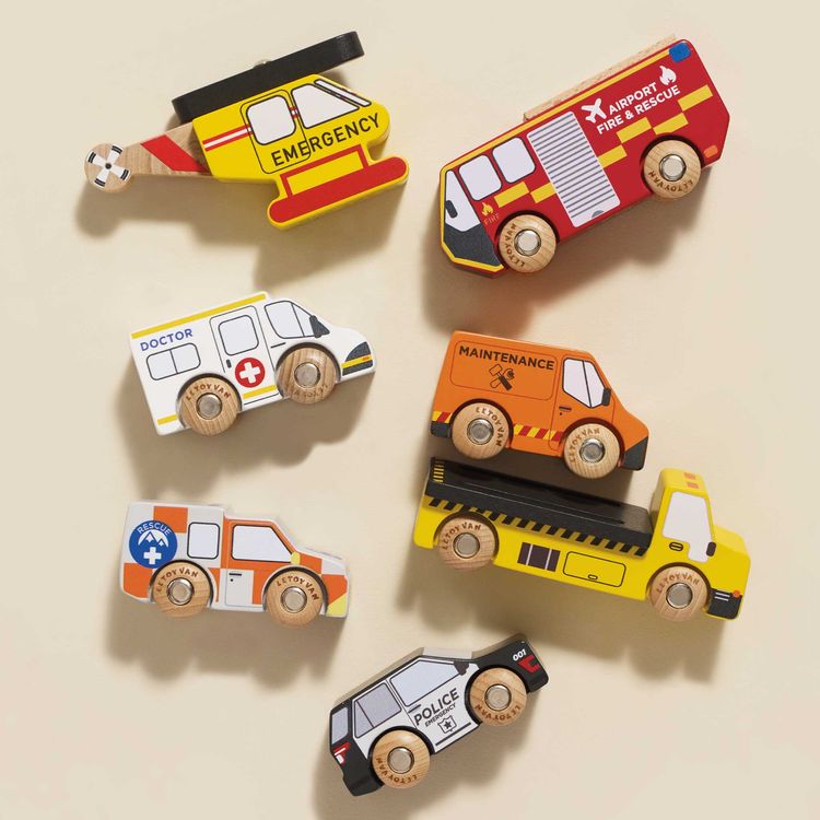 Wooden Set of 7 Emergency Vehicles - FAO Schwarz