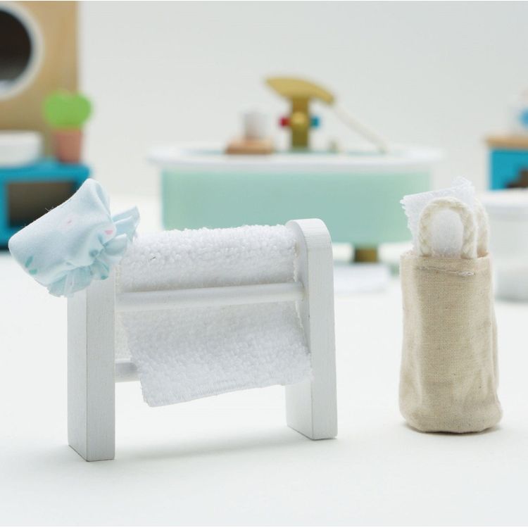 Wooden Dollhouse 19 Piece Bathroom Furniture Set - FAO Schwarz