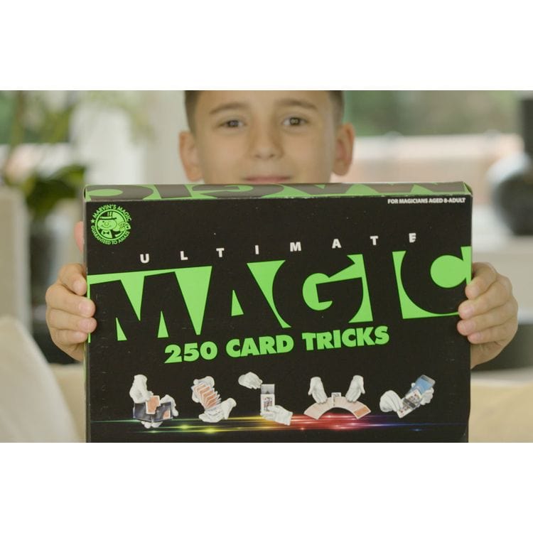 Marvin’s Ultimate 250 Card Tricks - FAO Schwarz