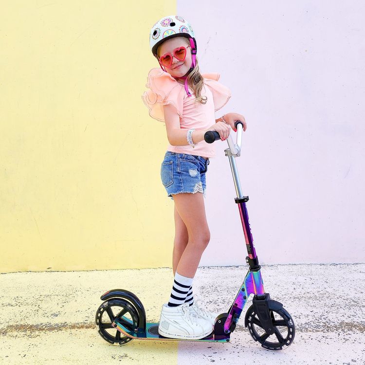 Micro Cruiser LED Scooter – Neochrome - FAO Schwarz