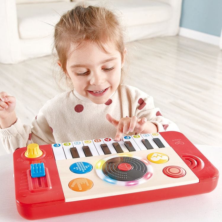 DJ Mix & Spin Studio - FAO Schwarz