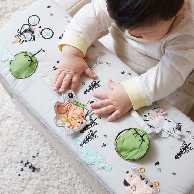 Rolling Along Square Interactive Chair – Neutral - FAO Schwarz