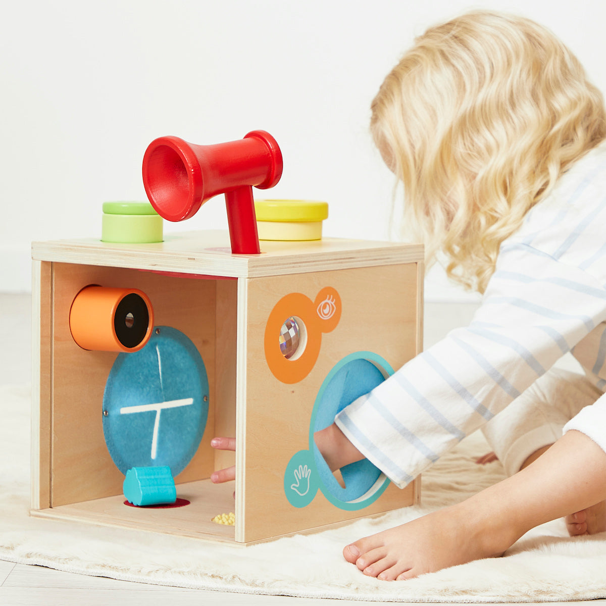 Sensory Multi-Activity Discovery Box - FAO Schwarz
