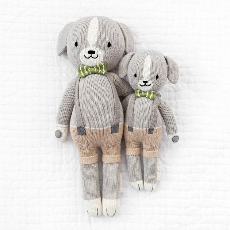 Regular 20″ Noah the Dog Hand-Knit Doll - FAO Schwarz