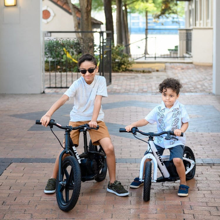 12″ Electric Bike - FAO Schwarz