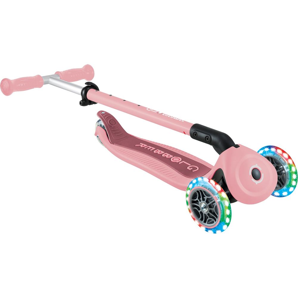 Go Up Active 360 Scooter - FAO Schwarz