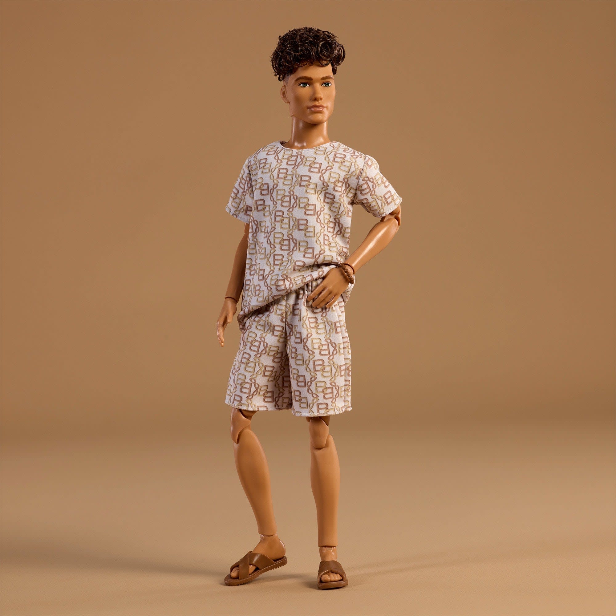 Barbie Basics 2026 Neutrals Series, Model - FAO Schwarz