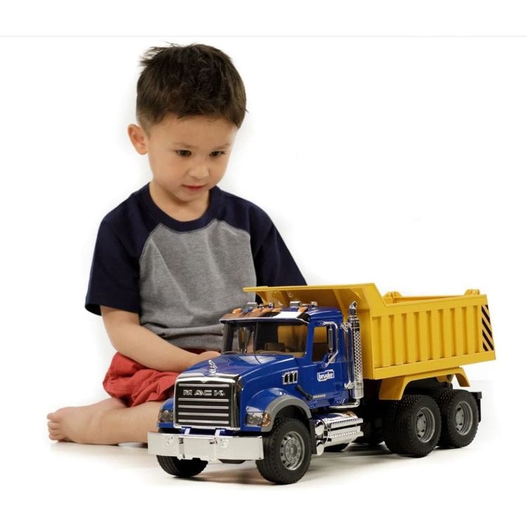MACK Granite Dump Truck - FAO Schwarz