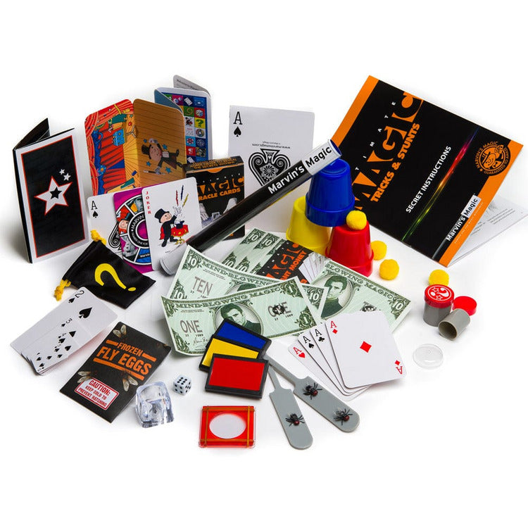 Ultimate 250 Tricks and Stunts - FAO Schwarz