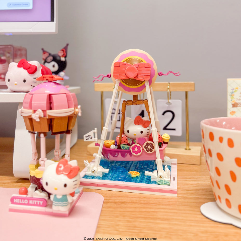 Sanrio Building Blocks Summer Wunderland - FAO Schwarz
