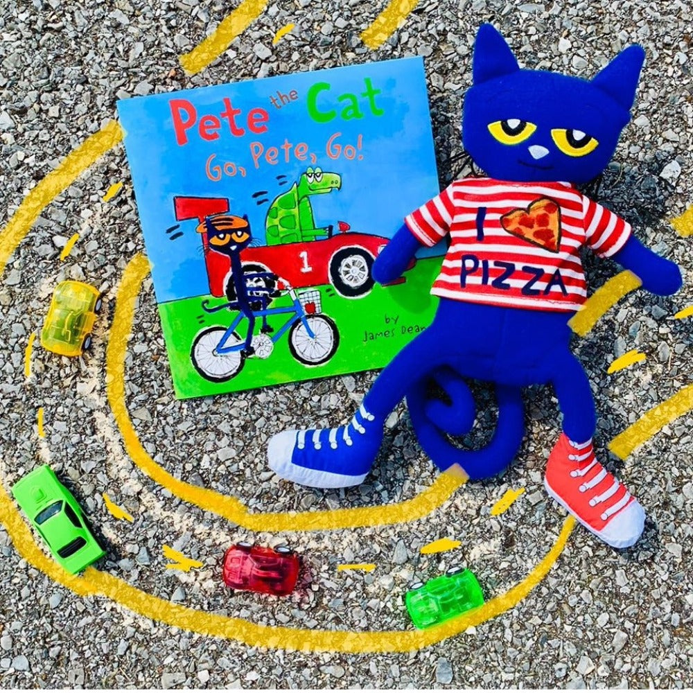 Pete the Cat Pizza Party Plush - FAO Schwarz