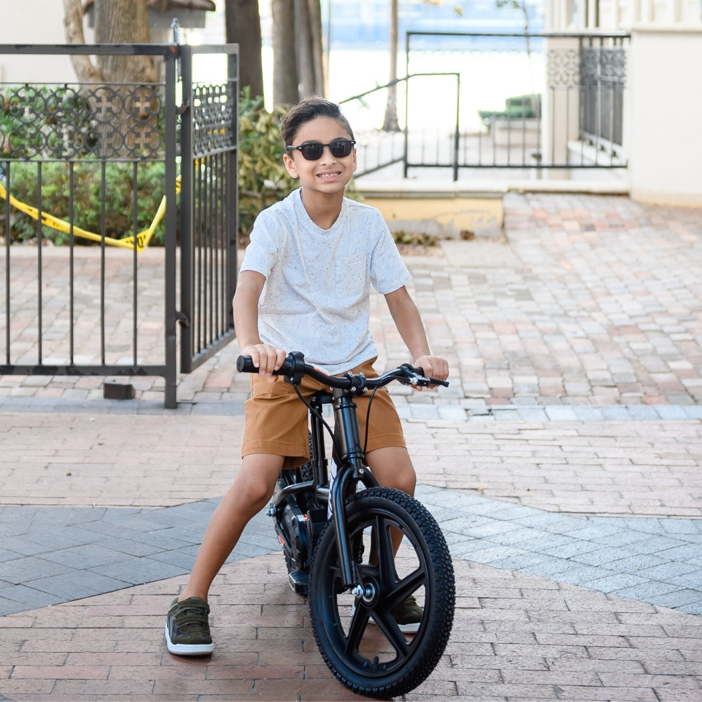 16″ Electric Bike – Black - FAO Schwarz