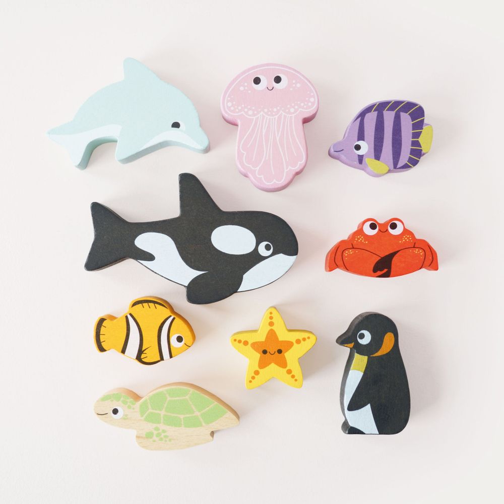 Ocean Life Stacking Animals & Bag - FAO Schwarz