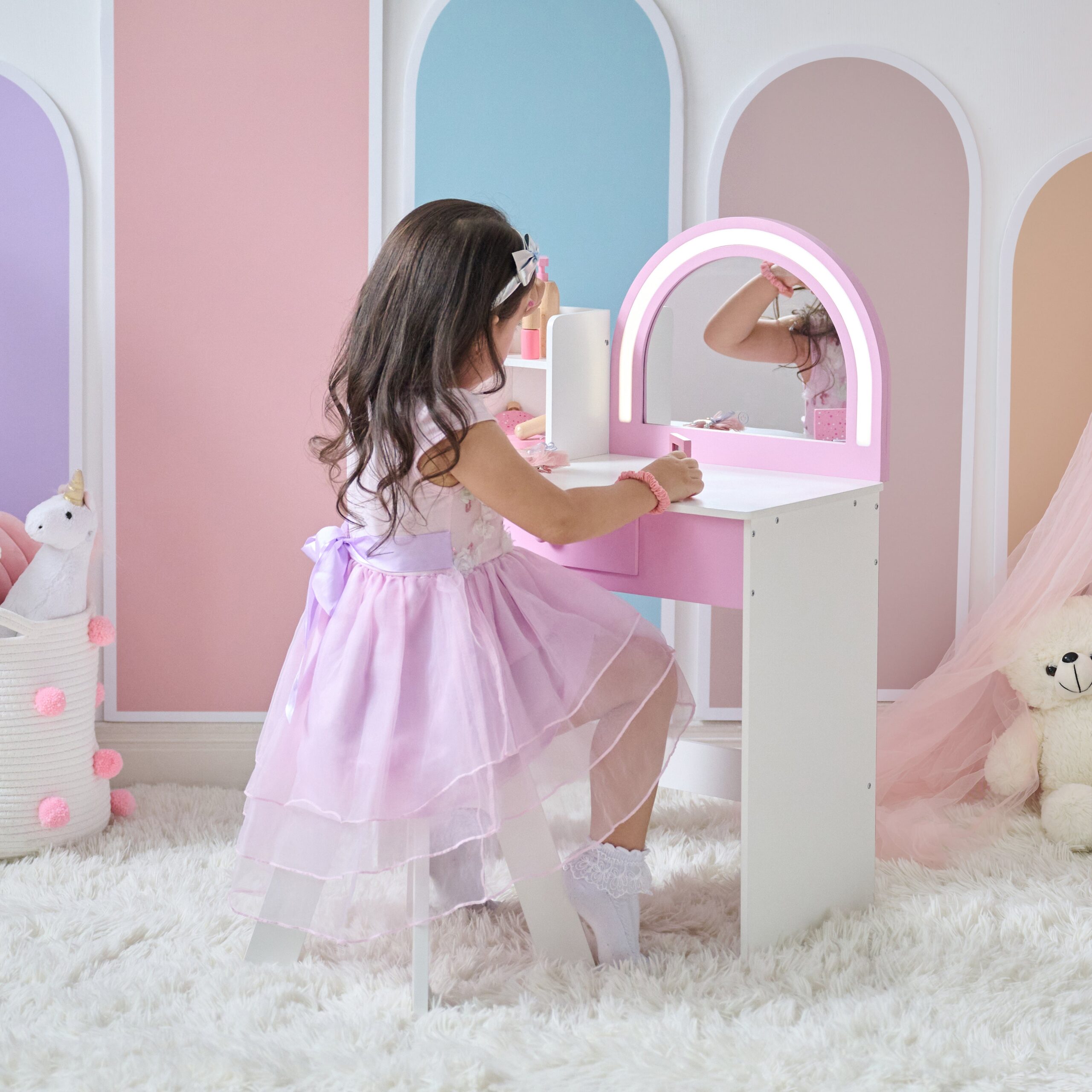 Rosé Shine Wood Vanity & Desk with LED Mirror & Stool – Pink/White - FAO Schwarz