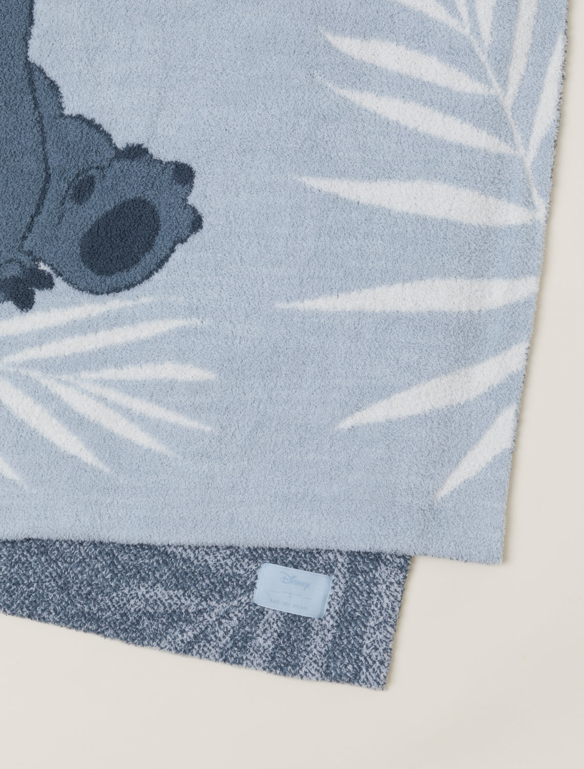 CozyChic® Disney Stitch Blanket - FAO Schwarz