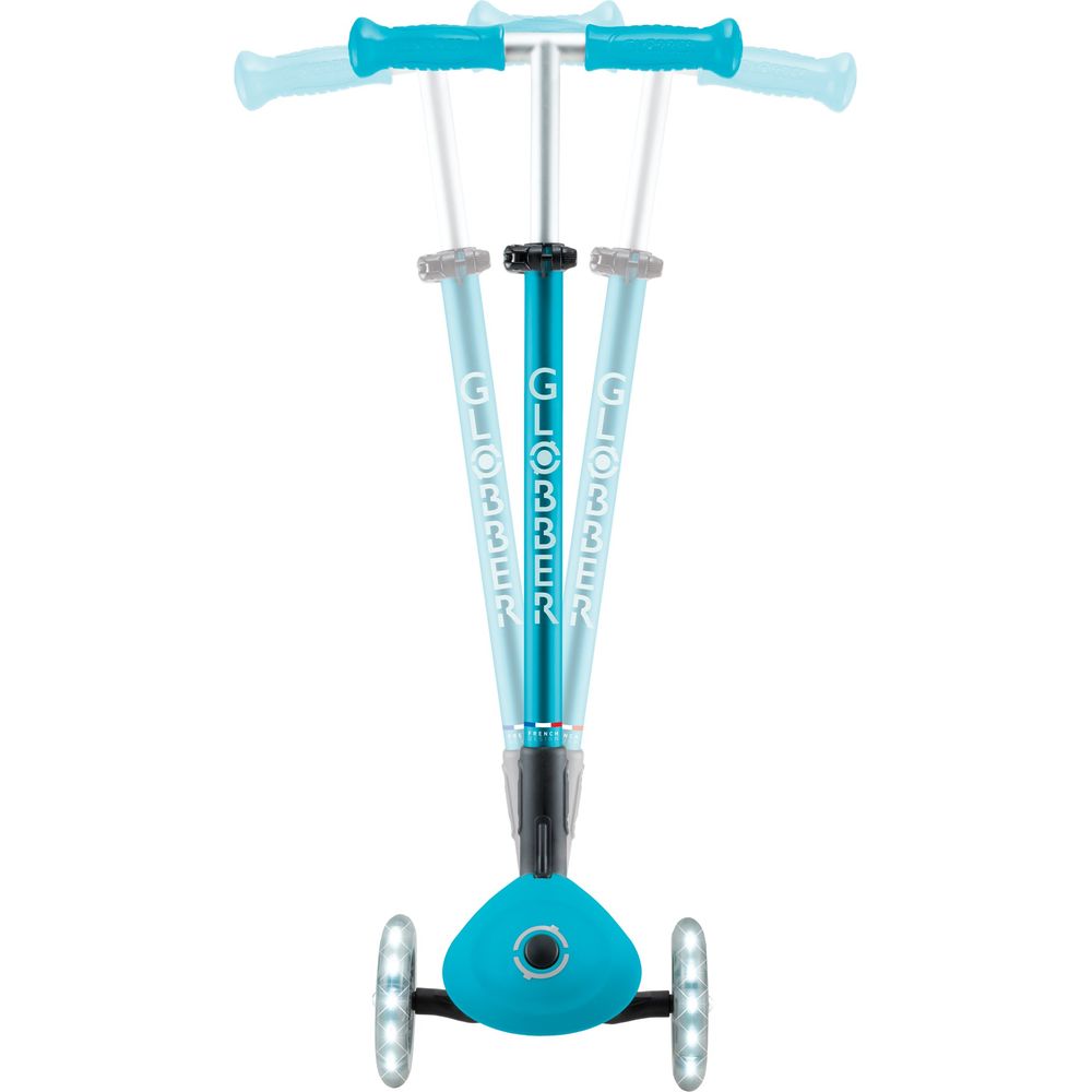 Elite Lights Scooter - FAO Schwarz