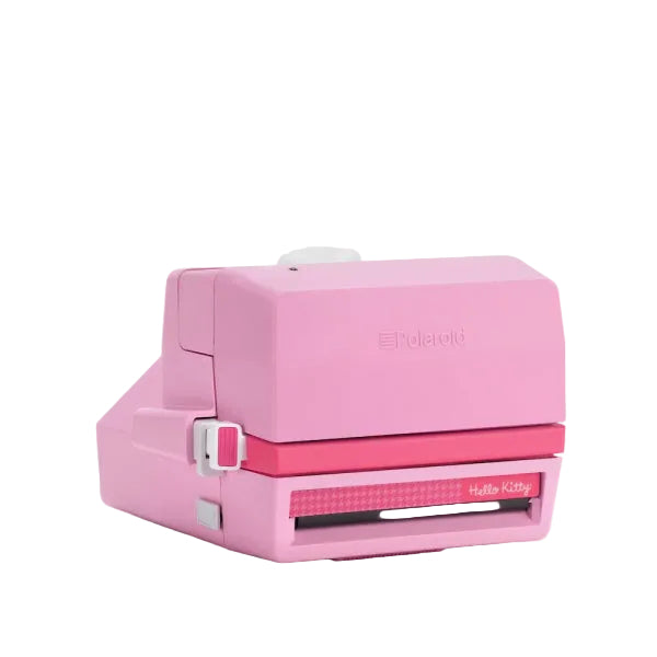 Retrospekt Polaroid 600 Hello Kitty Perfectly Pink Instant Film Camera - FAO Schwarz