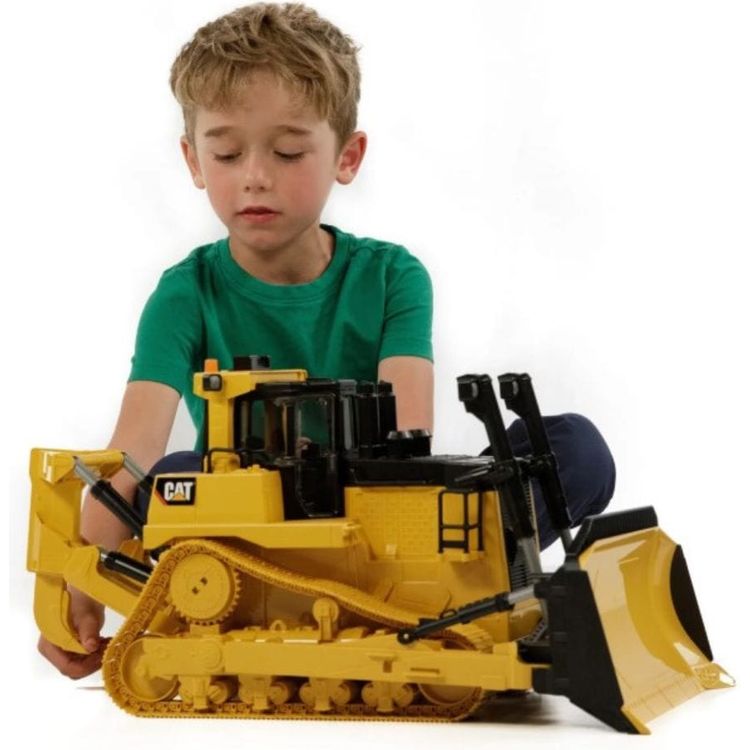 CAT Large Track-Type Tractor - FAO Schwarz