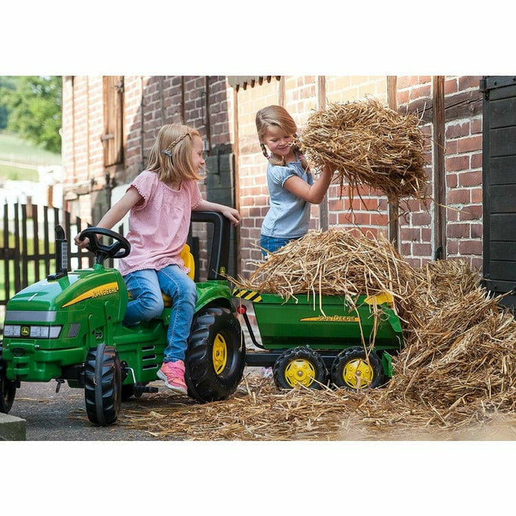 John Deere Water Tanker - FAO Schwarz