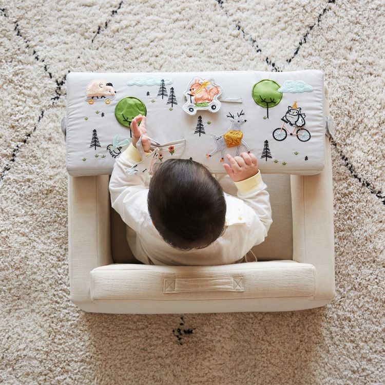 Rolling Along Square Interactive Chair – Neutral - FAO Schwarz
