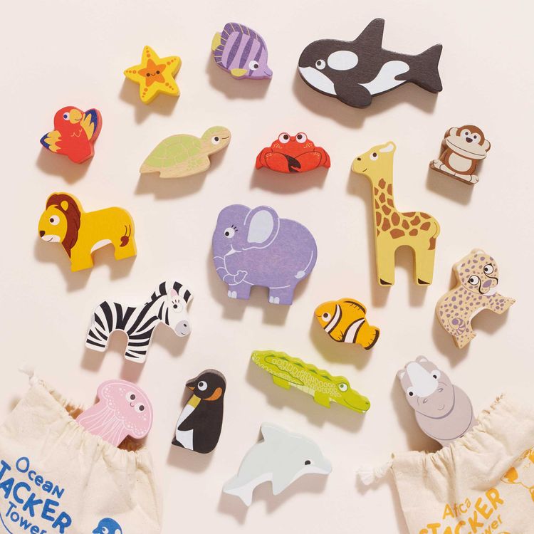 Africa Stacking Animals & Bag – 10 Piece - FAO Schwarz