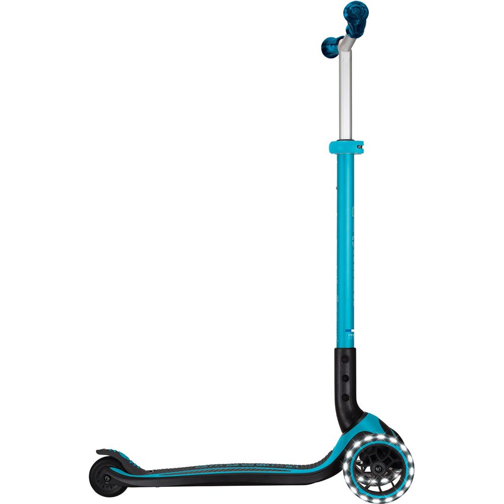 Ace Lights Scooter - FAO Schwarz